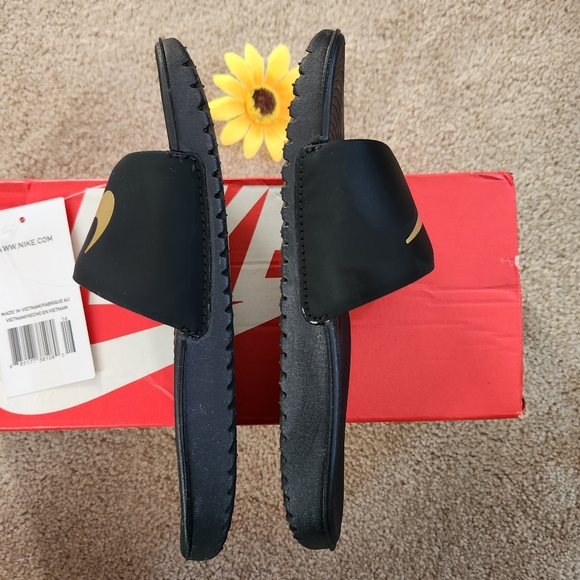 Nike Kawa Slides - Picture 3 of 5